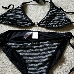 Two-piece swimsuit black and silver